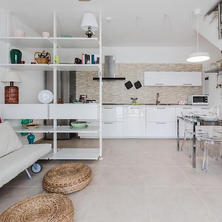 Pula Comfy Apartment W/ Private Parking Kültér fotó