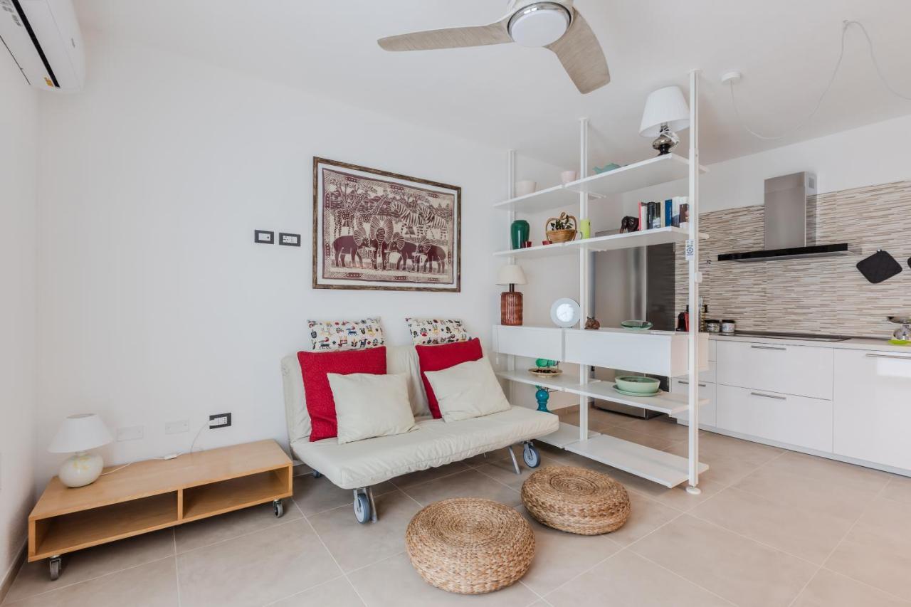 Pula Comfy Apartment W/ Private Parking Kültér fotó